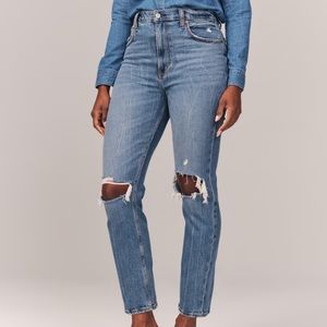 Abercrombie and Fitch Curve Love Ultra High Rise Ankle Straight Jean .